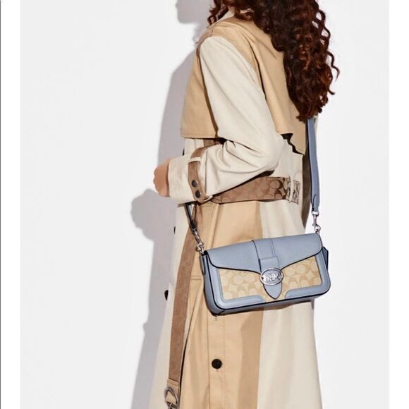 New Coach  Leather Shoulder Bag In Signature Canvas - Picture 8 of 15